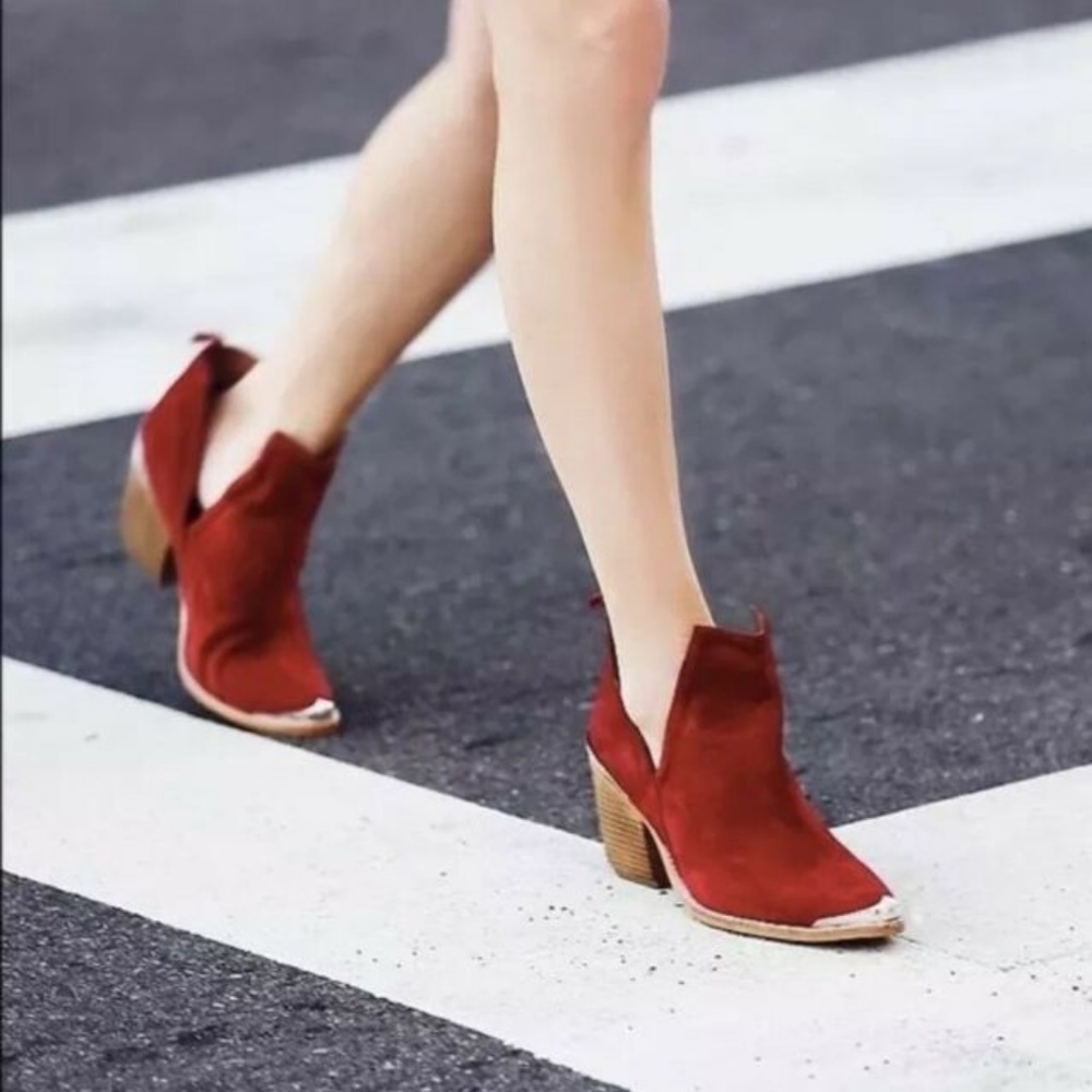 Jeffrey Campbell Cromwell Cutout Boots - New - 7